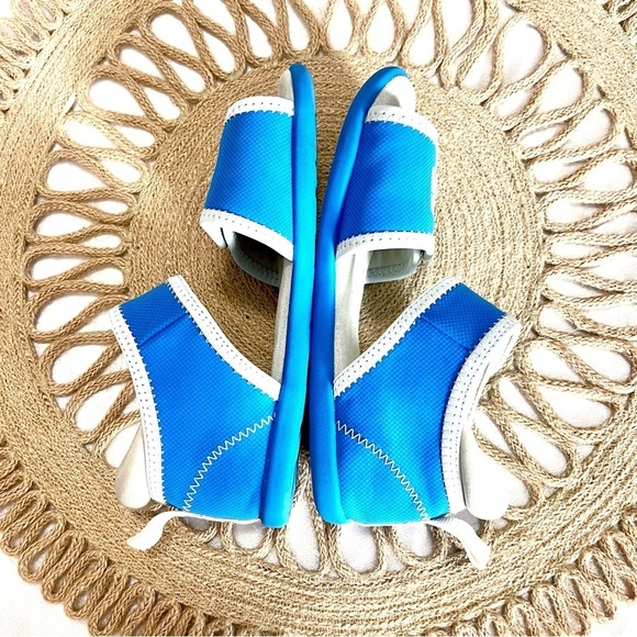 UGG Delta Blue Children's Sandals Size 12 - Picture 10 of 11